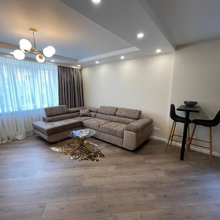 Stradinya Apartment Windawa Zewnętrze zdjęcie